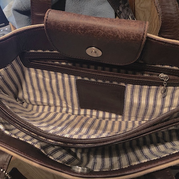 Vintage Authentic 1999 Coach Handbag 👜 Great condition - Picture 2 of 3